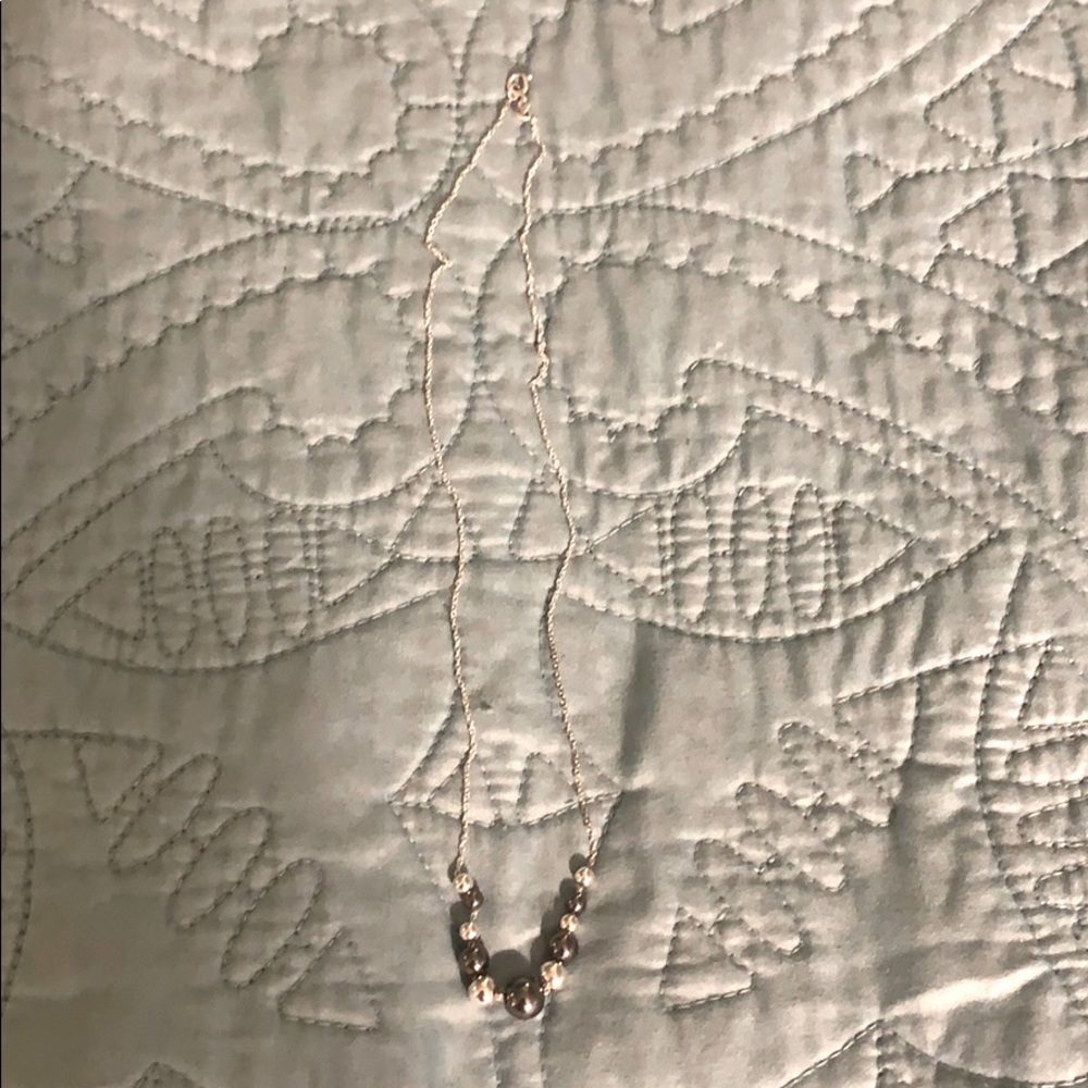 Pretty silver necklace